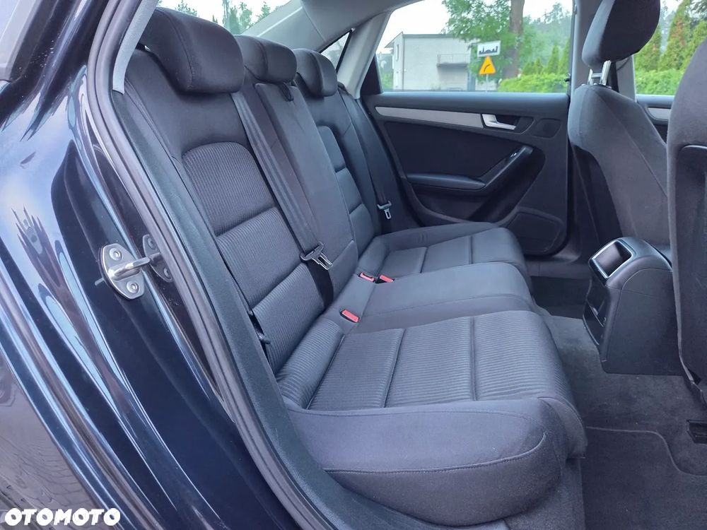 Audi A4 Limousine 1.8 TFSI S line Sportpaket - 9