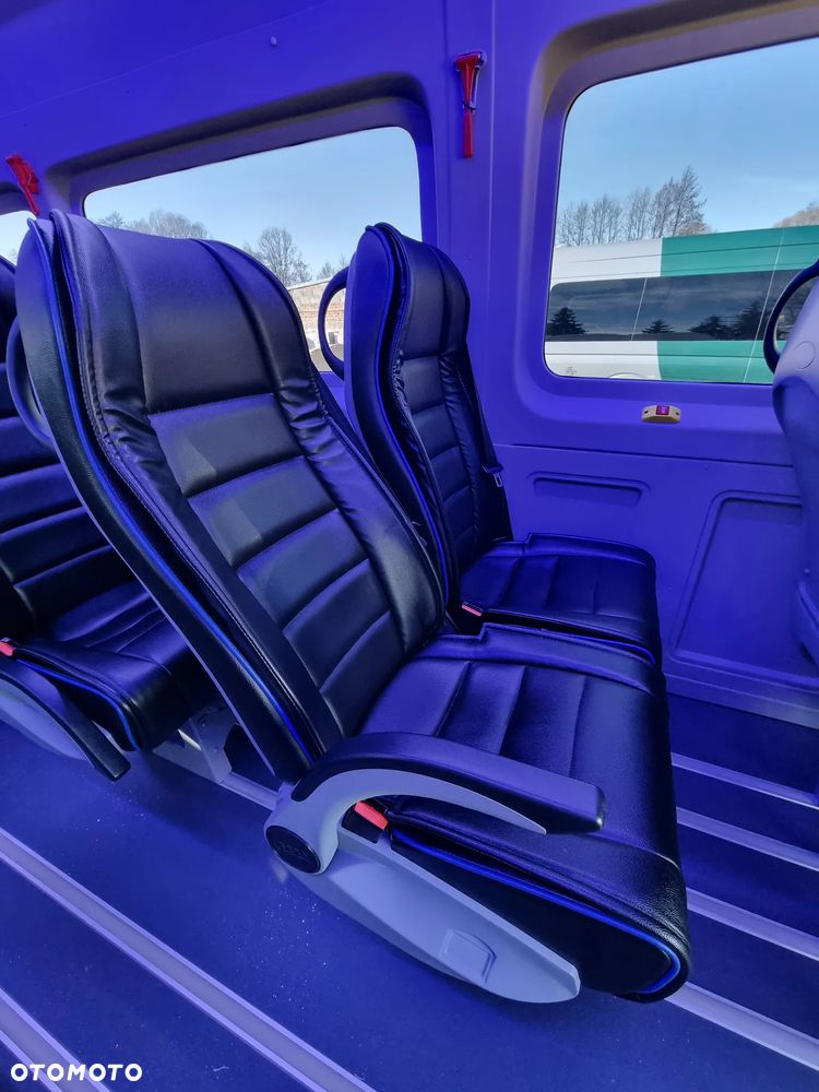 Volkswagen Crafter - 24