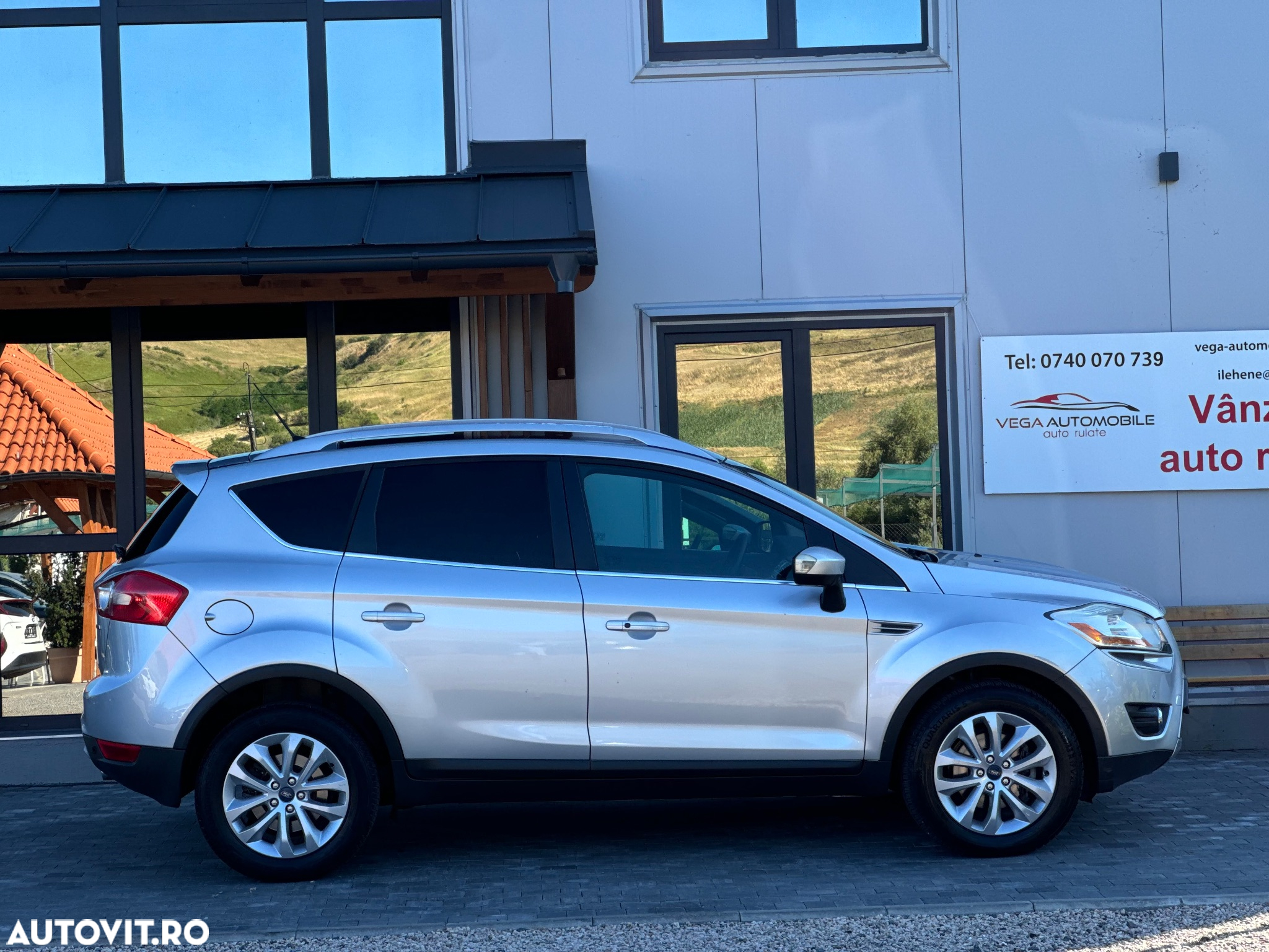 Ford Kuga 2.0 TDCi 4x4 Aut. Titanium - 5