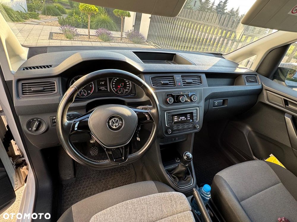 Volkswagen Caddy - 9
