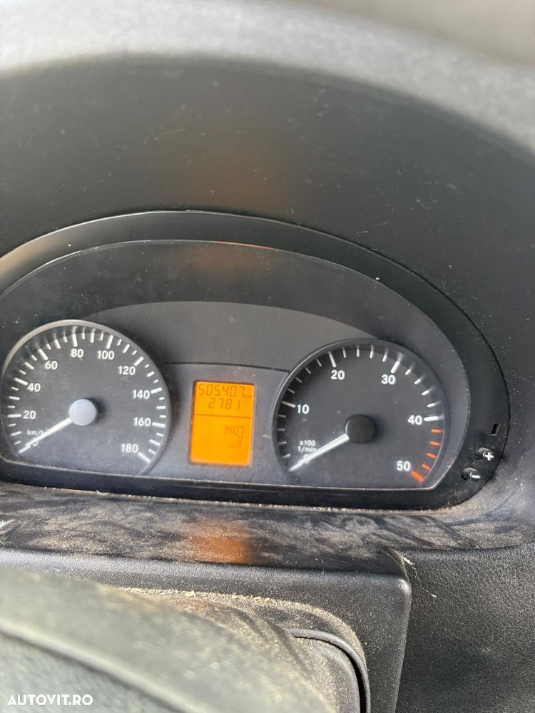 Mercedes-Benz Sprinter 906.231 Sasiu cabina dubla - 23