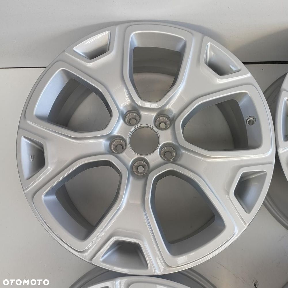 Alufelgi 5x110 18 Astra Vectra Zafira Corsa Meriva 4szt (F1546) - 2