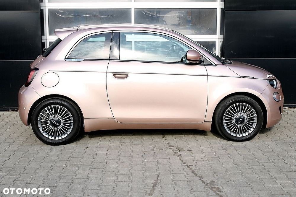 Fiat 500e - 13