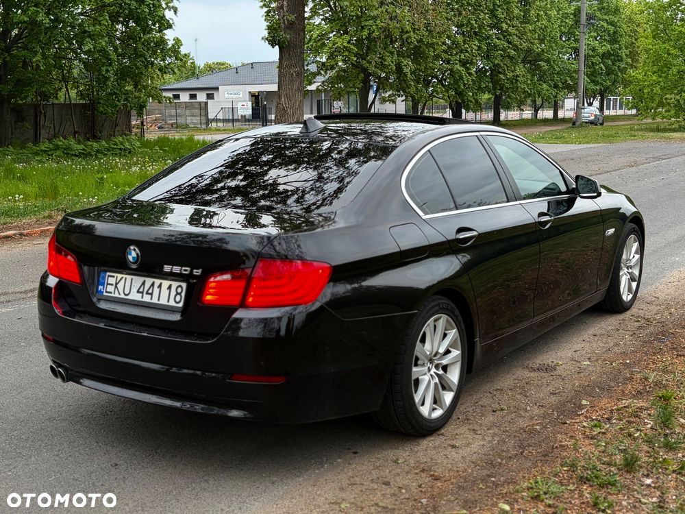 BMW Seria 5 520d - 3