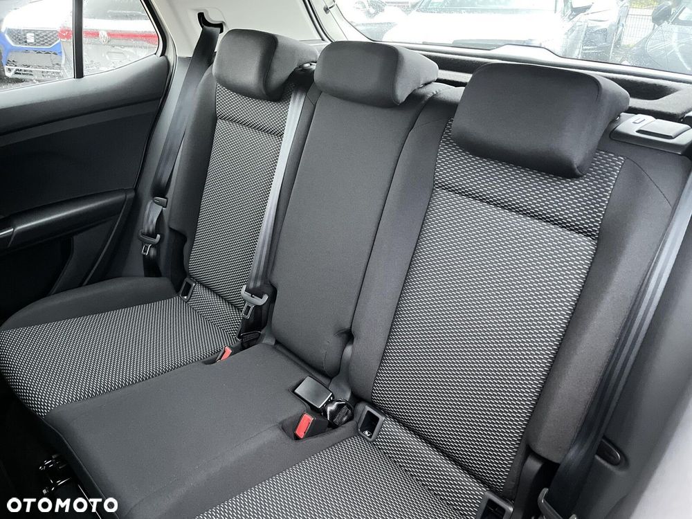 Volkswagen T-Cross - 17