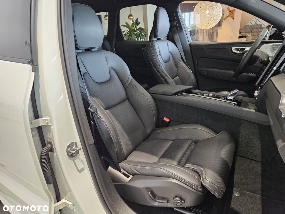 Volvo XC 60 - 29
