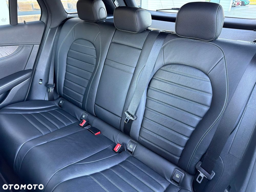 Mercedes-Benz GLC 220 d 4-Matic - 28