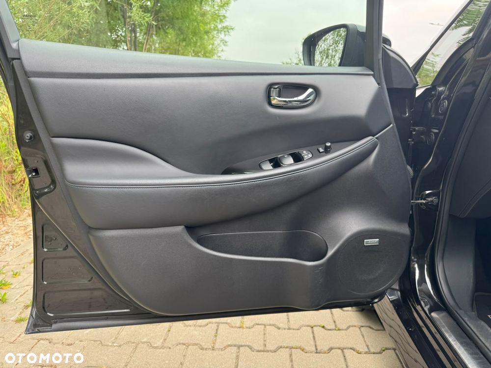 Nissan Leaf 40 kWh Tekna - 14