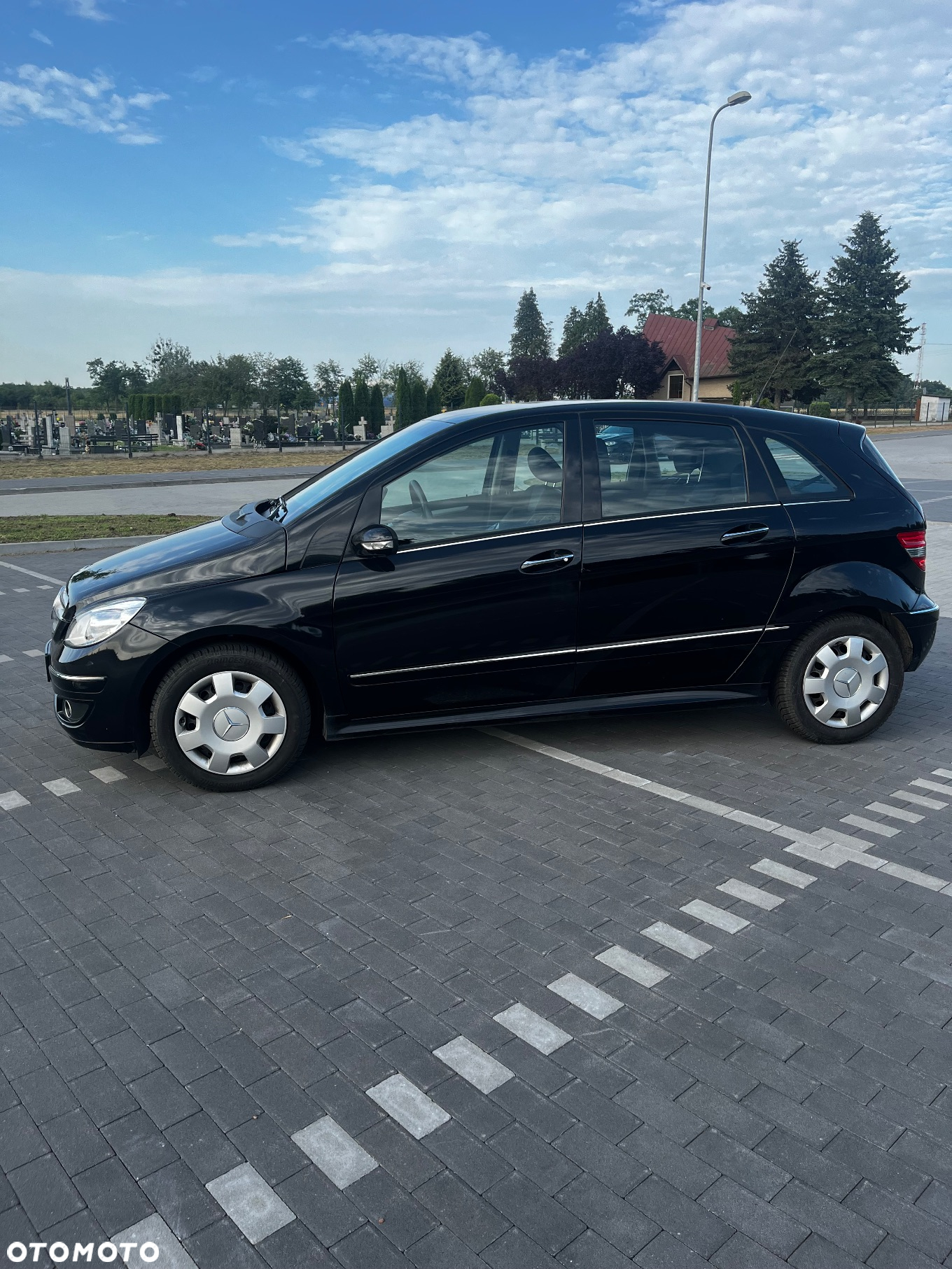 Mercedes-Benz Klasa B 200 CDI - 2