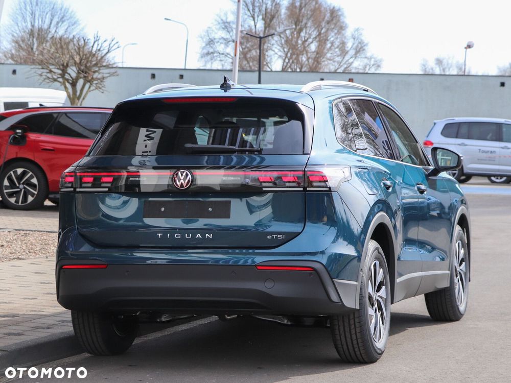 Volkswagen Tiguan - 7