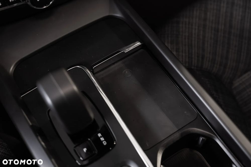 Volvo V60 B3 B Essential - 33