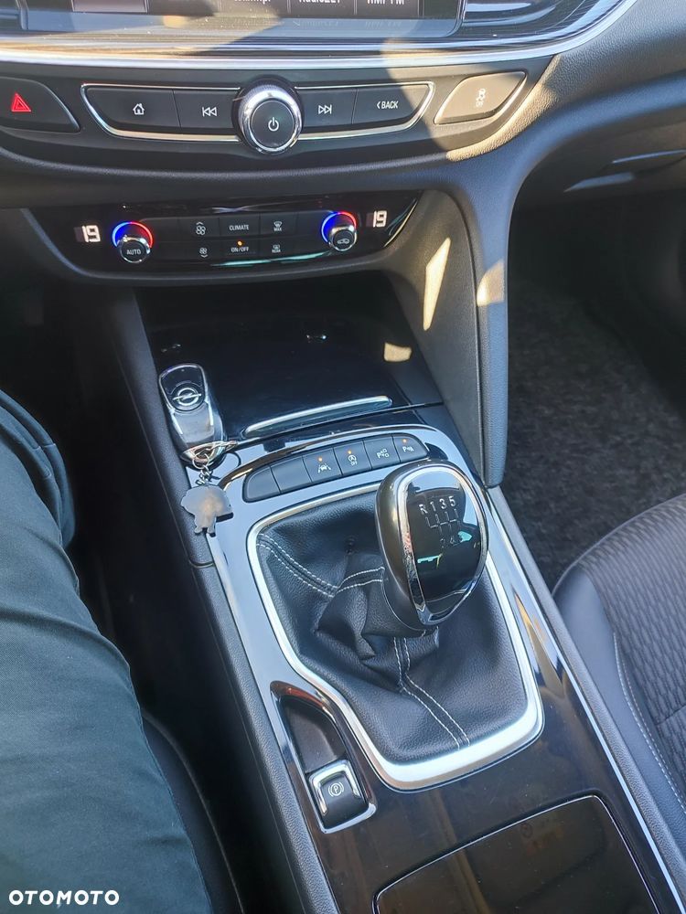 Opel Insignia 1.6 114g Exclusive - 22