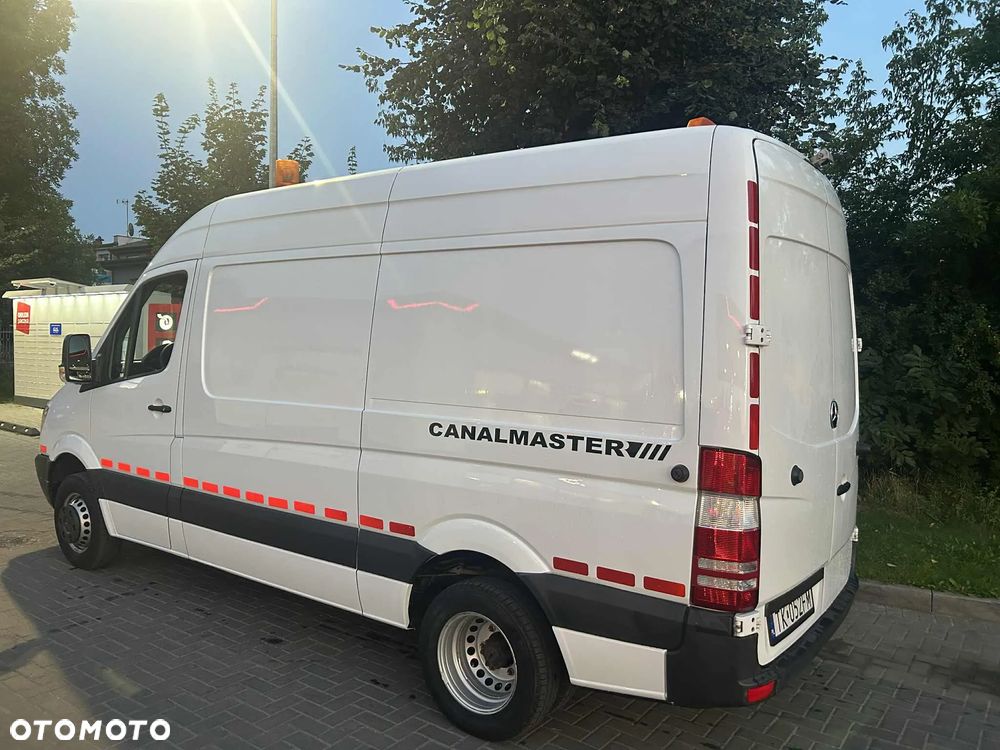 Mercedes-Benz Sprinter 515 - 4