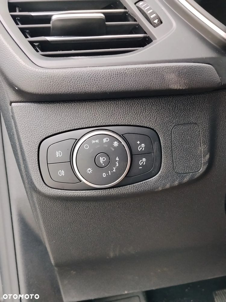 Ford Focus - 19