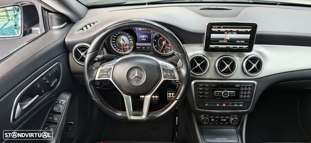 Mercedes-Benz CLA 45 AMG 4Matic 7G-DCT - 37