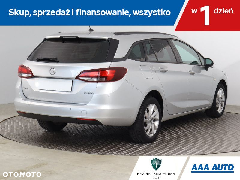 Opel Astra - 6