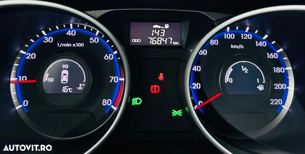 Hyundai ix35 1.6 2WD Fifa World Cup Edition - 29