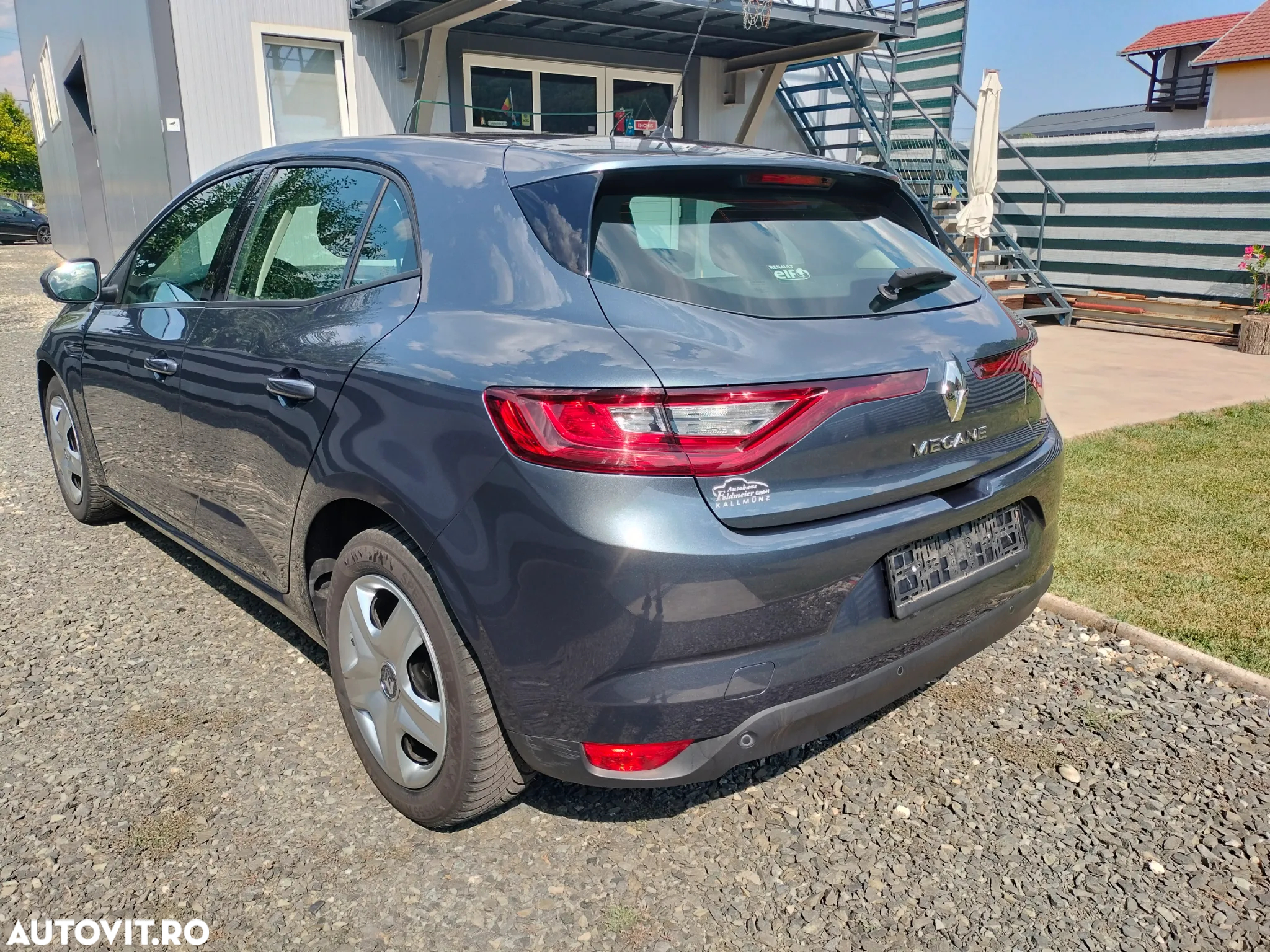 Renault Megane - 11