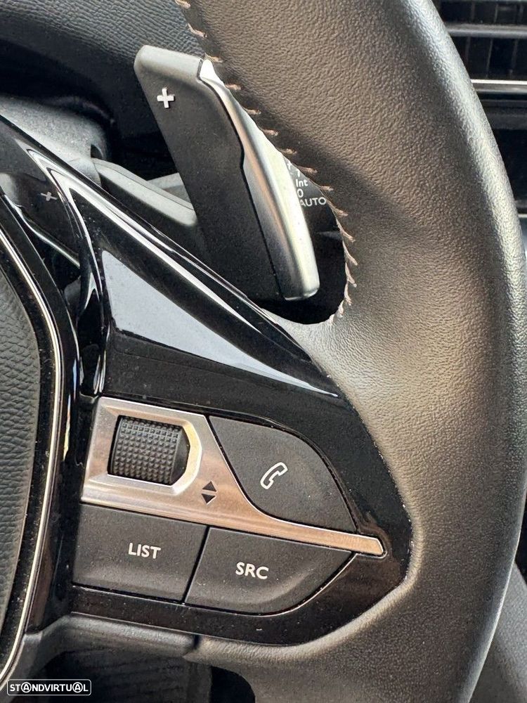 Peugeot 3008 1.2 PureTech Allure EAT8 - 15