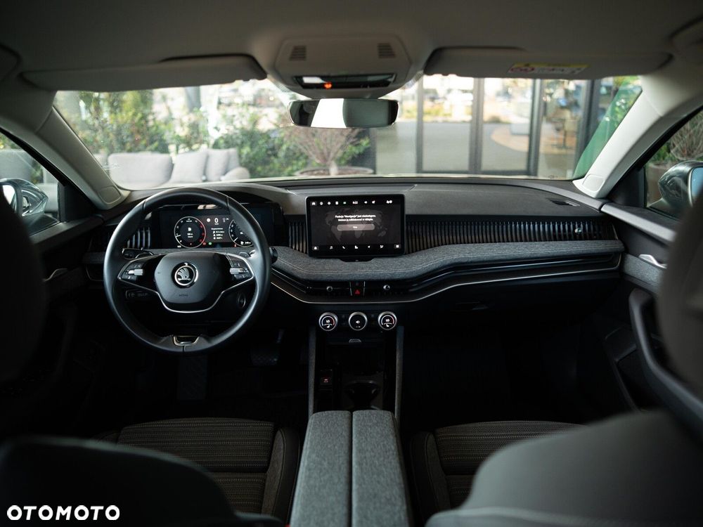 Skoda Superb 2.0 TDI SCR Selection DSG - 17