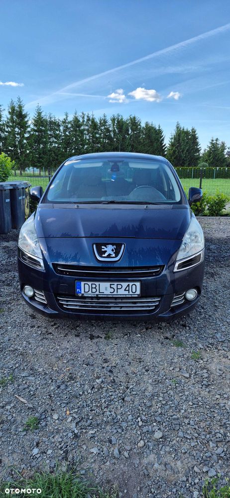 Peugeot 5008 - 3