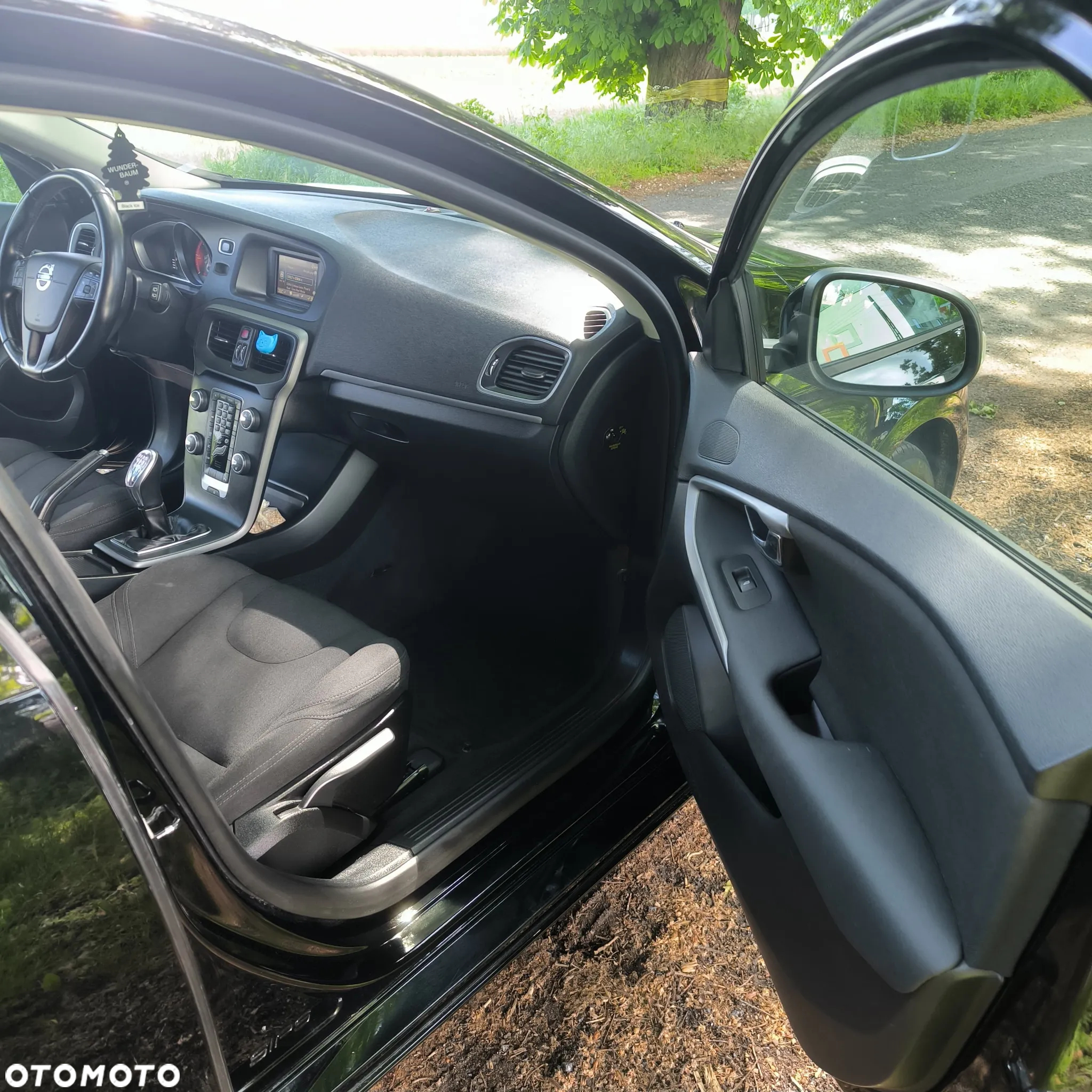 Volvo V40 D2 Kinetic - 9
