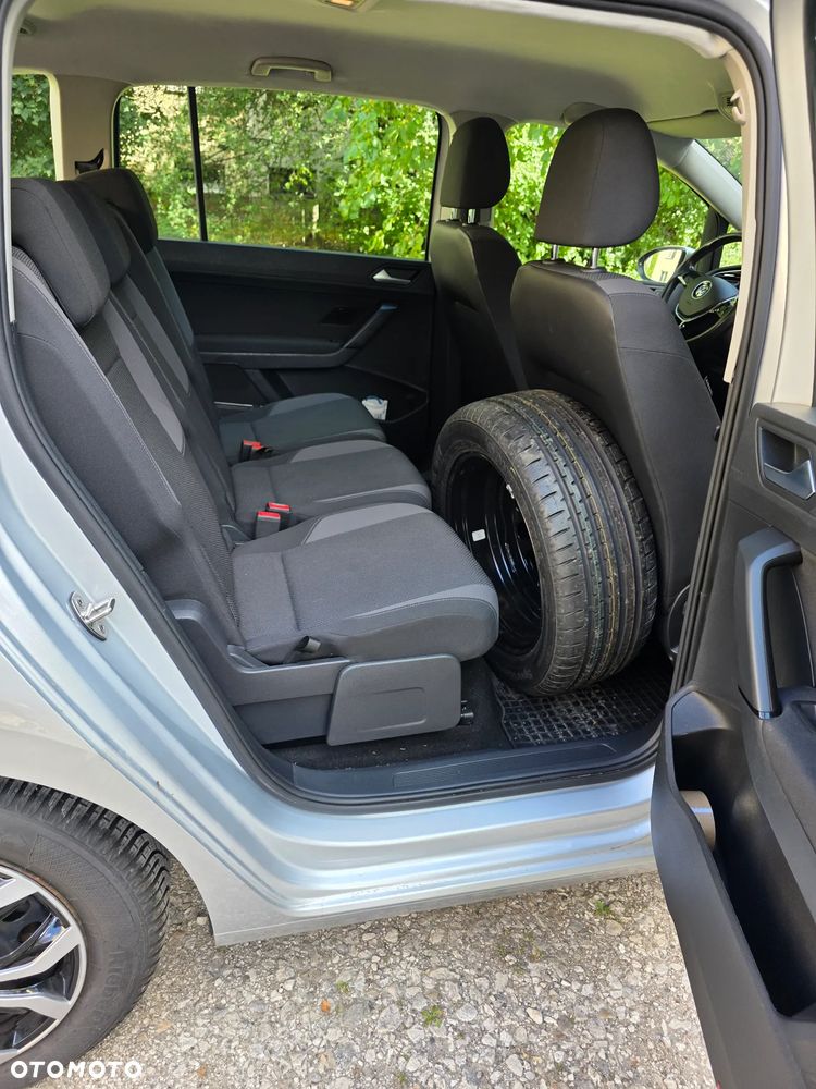 Volkswagen Touran - 6