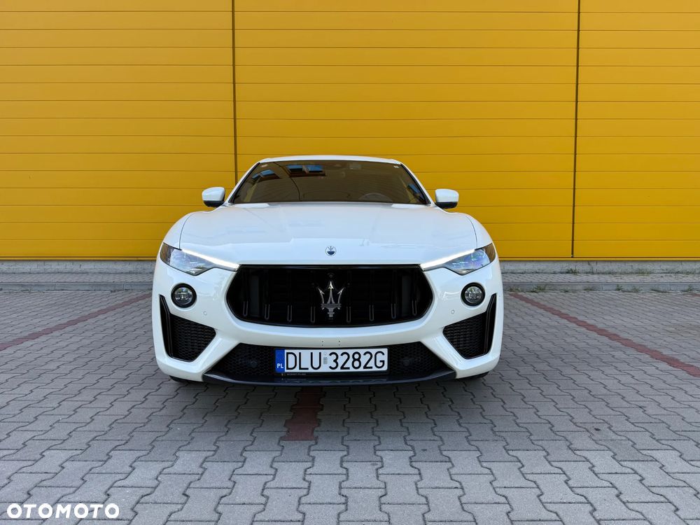 Maserati Levante Trofeo - 26