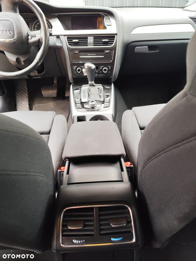 Audi A4 Avant 2.0 TDI DPF multitronic Ambiente - 10