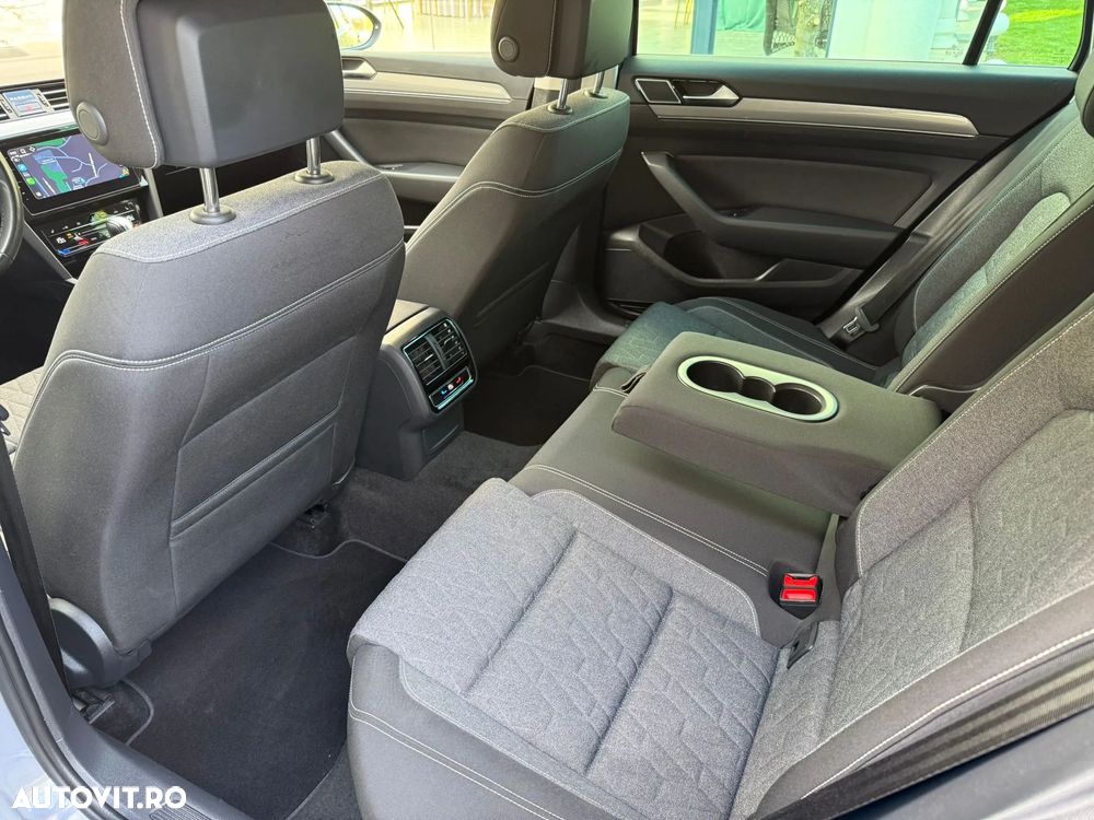 Volkswagen Passat 2.0 TDI SCR DSG Business - 5