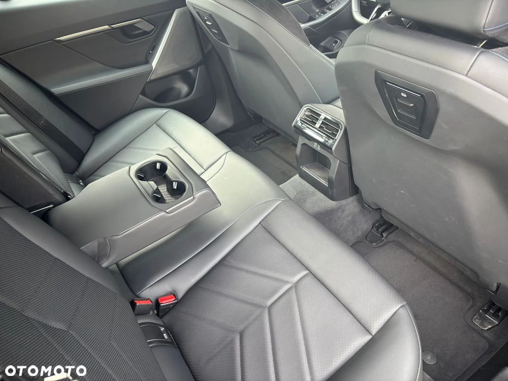 BMW Seria 5 520d mHEV M Sport - 21