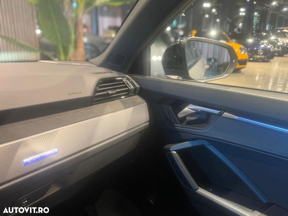 Audi RS Q3 RSQ3 Sportback quattro S tronic - 26