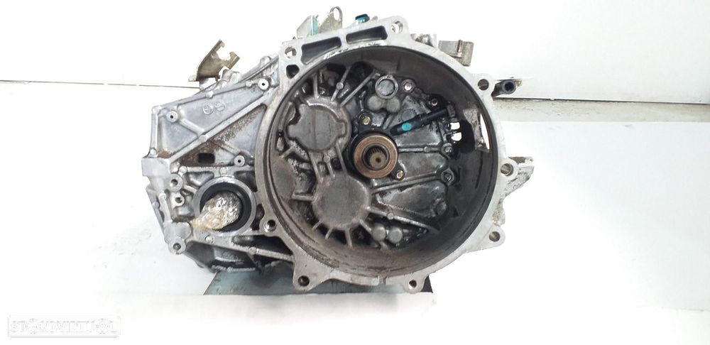 CAIXA DE VELOCIDADES MITSUBISHI GRANDIS NA0W - 1