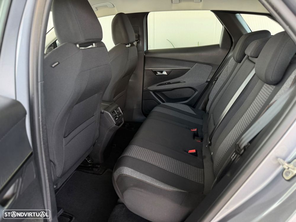 Peugeot 3008 1.5 BlueHDi Active Pack - 23