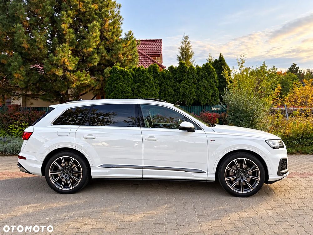 Audi Q7 2023 photo 5
