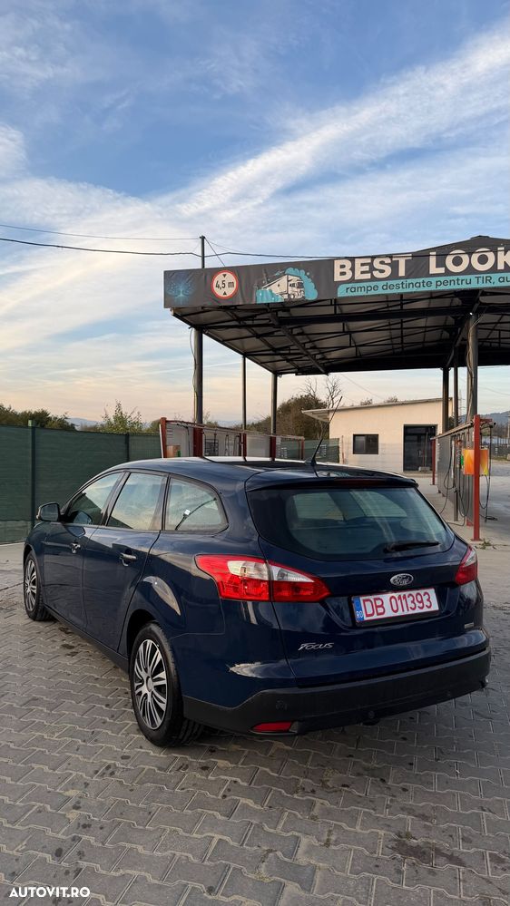 Ford Focus - 5