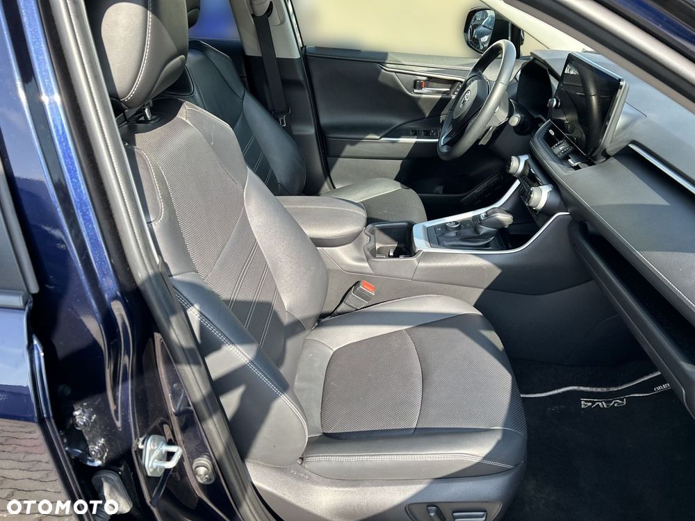 Toyota RAV4 - 14