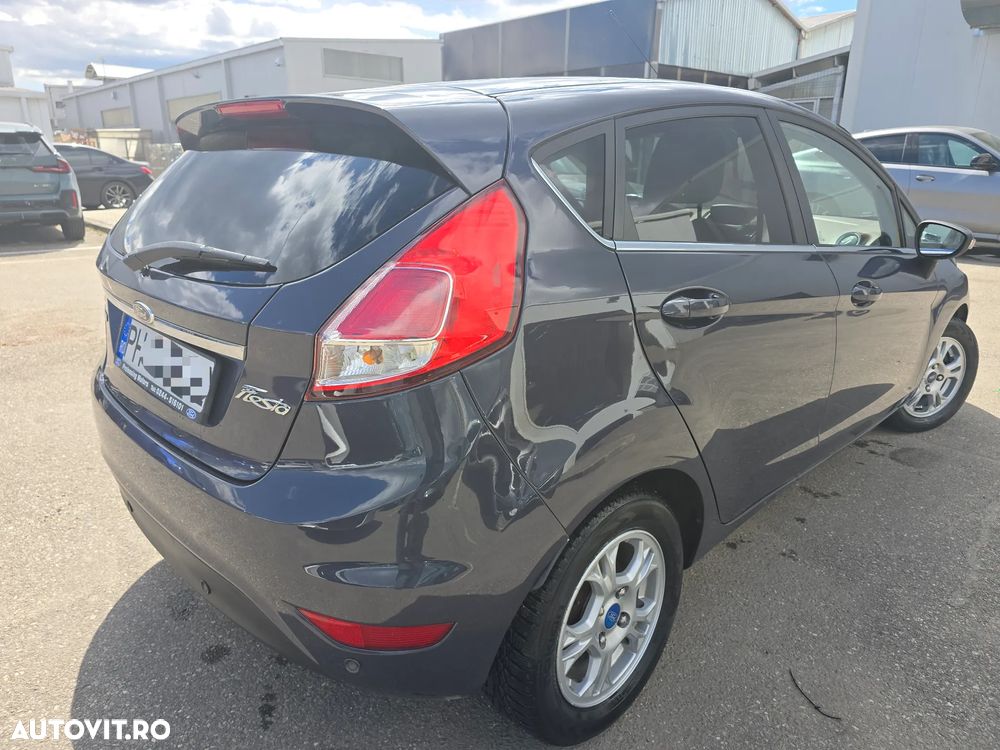 Ford Fiesta 1.6 TDCI DPF Titanium - 3