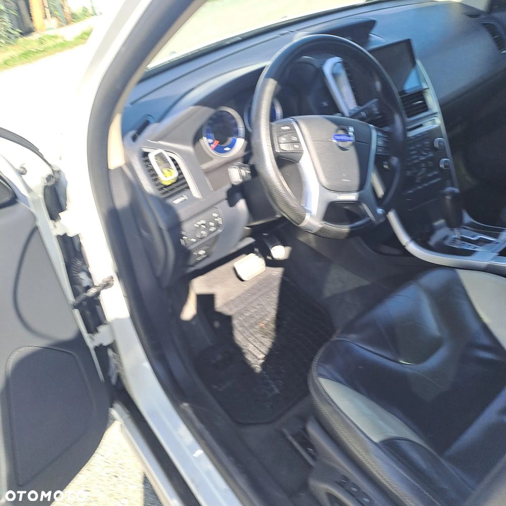 Volvo XC 60 D3 R Design - 6