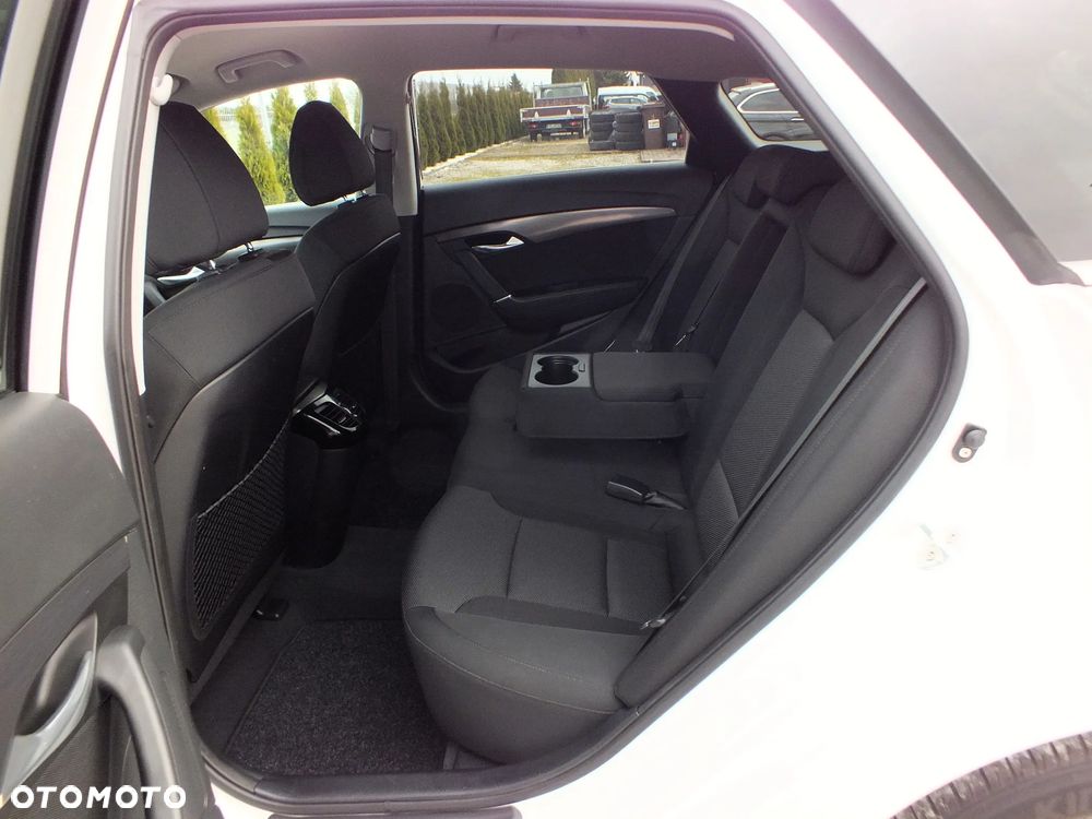 Hyundai i40 i40cw 1.6 Fifa World Cup Edition - 6