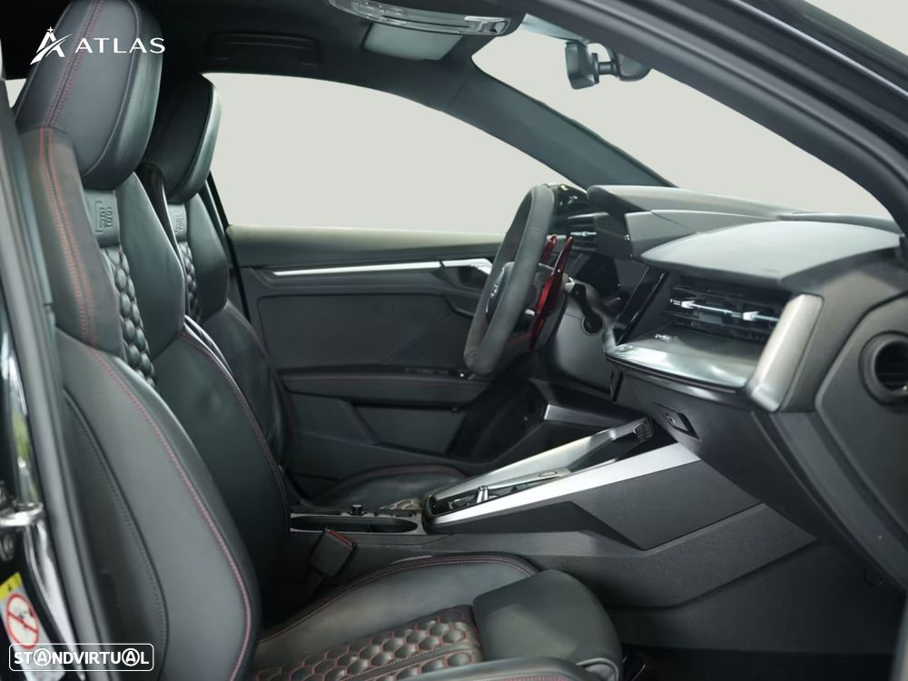 Audi RS3 Limousine TFSI quattro S tronic - 17