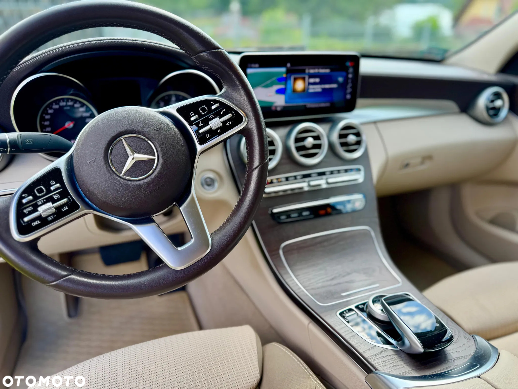 Mercedes-Benz Klasa C 200 d 9G-TRONIC - 13