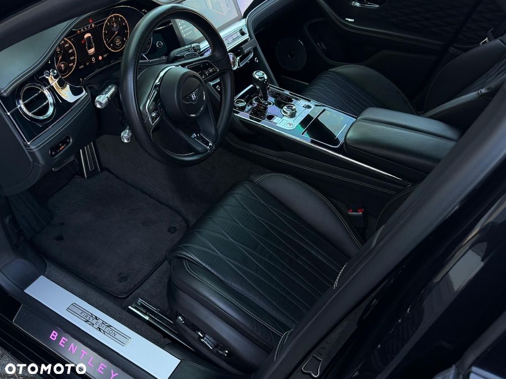 Bentley Flying Spur - 32