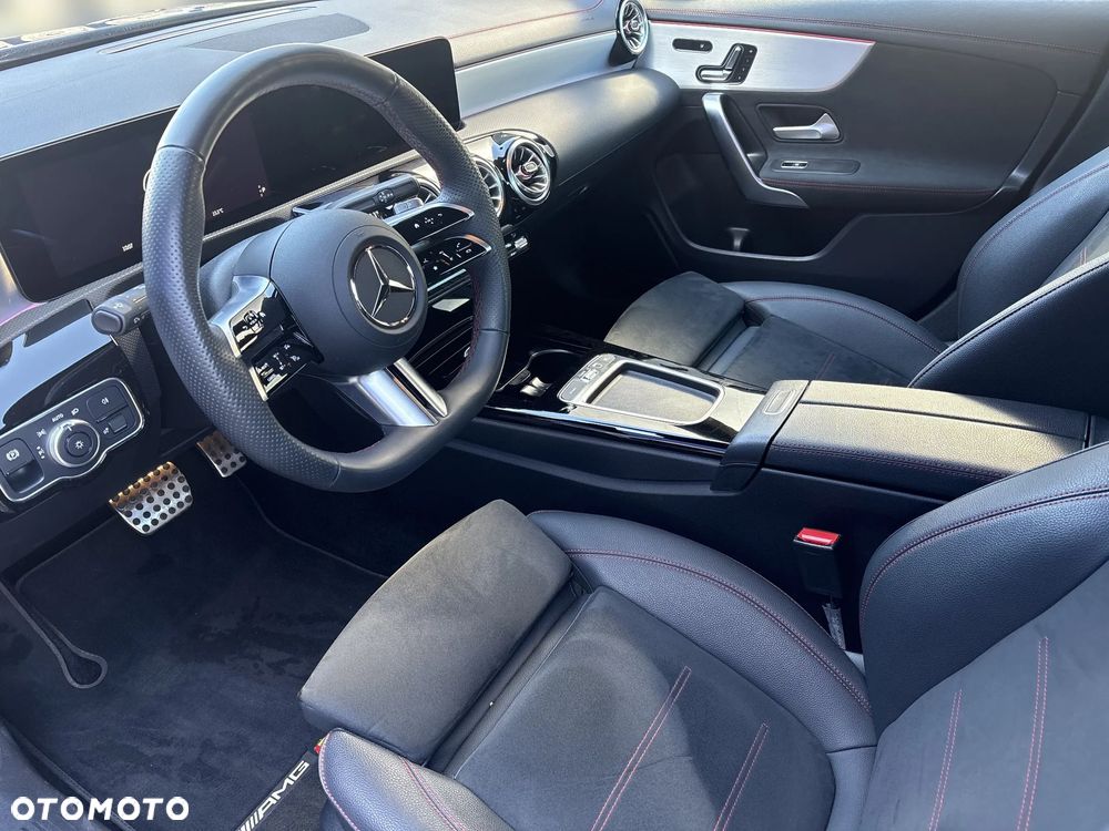 Mercedes-Benz CLA 200 mHEV 7G-DCT - 10