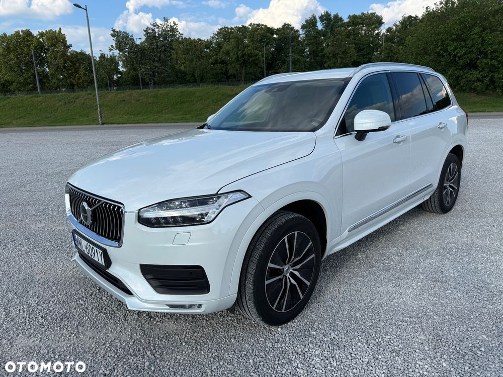 Volvo XC 90 B5 D AWD Geartronic Momentum Pro - 2