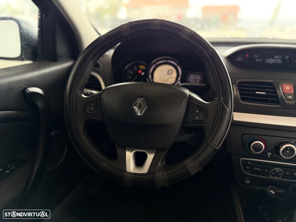 Renault Mégane Sport Tourer 1.5 dCi Dynamique - 9