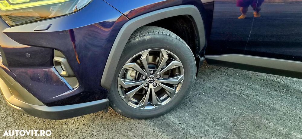 Toyota RAV4 2.5 VVT-iE 4x4 Luxury Plus - 7