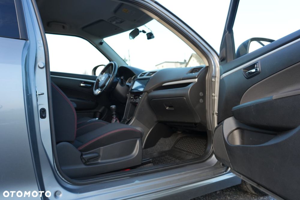 Suzuki Swift - 6