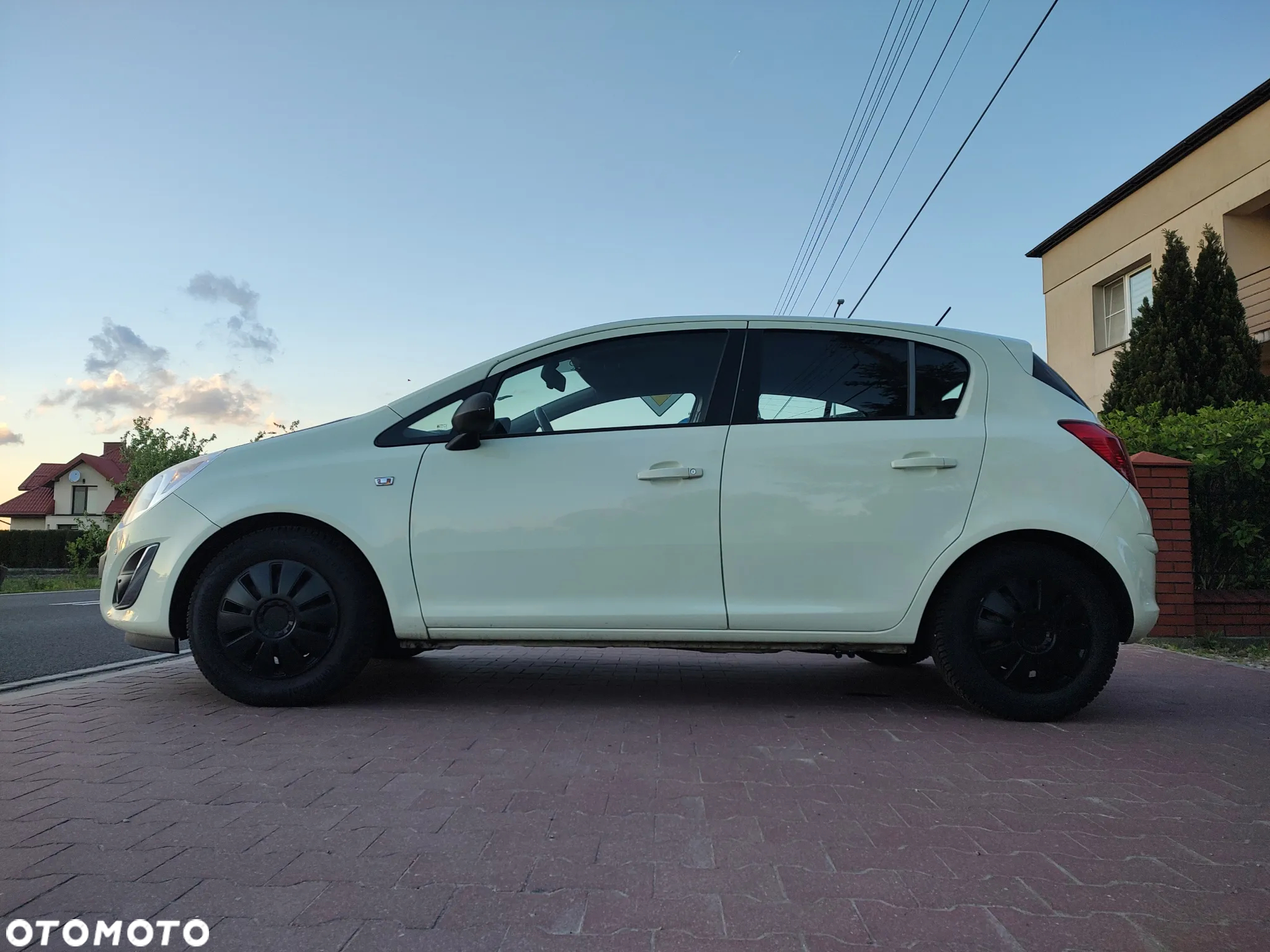Opel Corsa 1.2 16V Enjoy - 20