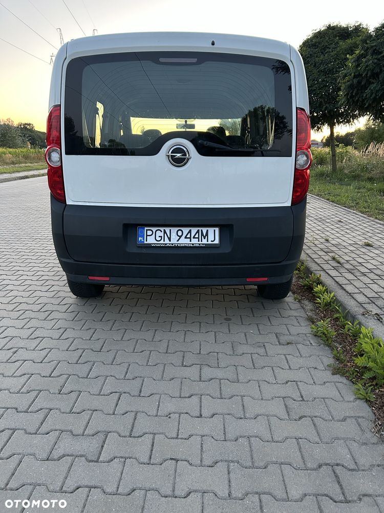 Opel Combo - 4